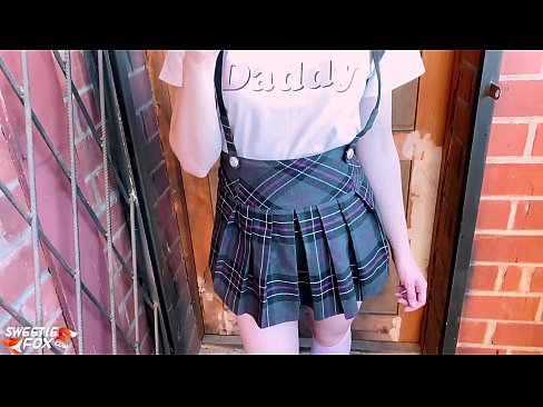 ❤️ 女学生深深地吸吮她的鸡巴,代替上课做爱 ❤ Porno vk﹏﹏