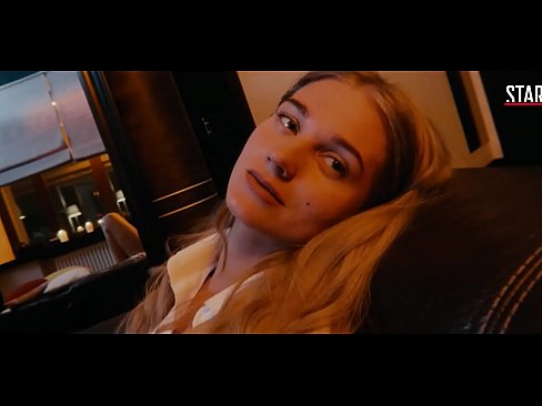 ❤️ 与克里斯蒂娜-阿姆斯的性爱场景(全高清1080)。 ❤ Porno vk﹏﹏